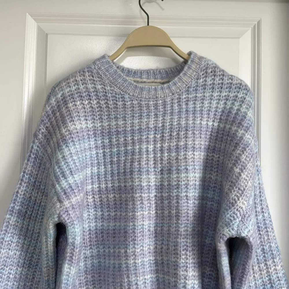 Jessica Simpson Sweater Knit CrewNeck Relaxed Fit Top - Picture 7 of 7